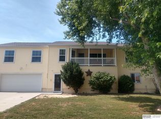 2705 Cape Horn Cir, Plattsmouth, NE 68048