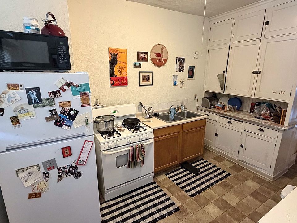 1st image of 75 Bedford St SE APT 1