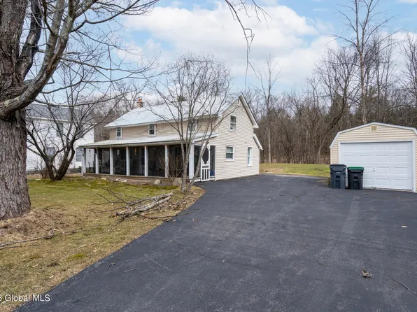 102 East Side Dr Drive, Ballston Lake, NY 12019