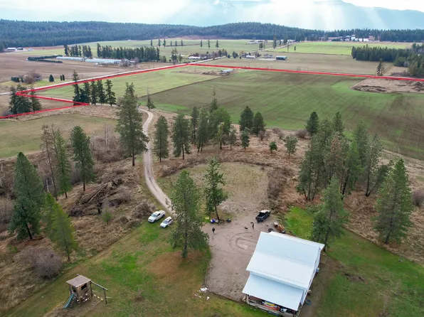 3922 Hullcar Rd, Spallumcheen, BC V4Y 0M7