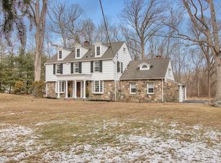 101 Lake St, Upper Saddle River, NJ 07458