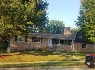 1021 Wylde Green Rd, Iowa City, IA 52246