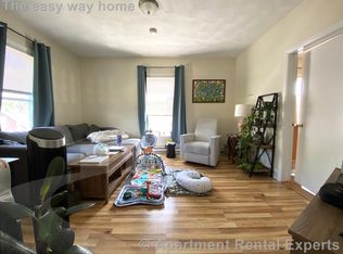 59 Bishop Allen Dr #3R, Cambridge, MA 02139