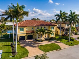 1976 Kansas Ave NE, Saint Petersburg, FL 33703