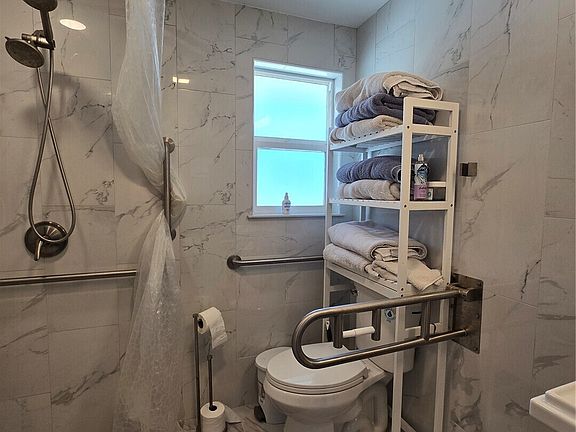 5th image of 7826 Rainier Drive #A