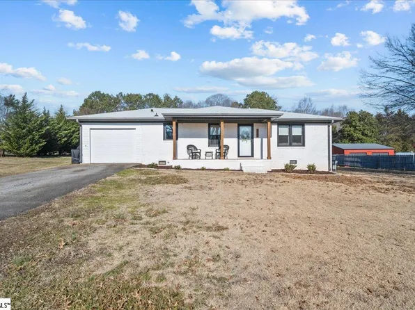 117 Oak Brook Dr, Liberty, SC 29657