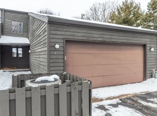 62 Webster Heights Dr, Green Bay, WI 54301