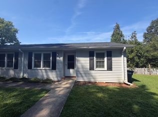 116 E Jones Ave APT C, Pickens, SC 29671