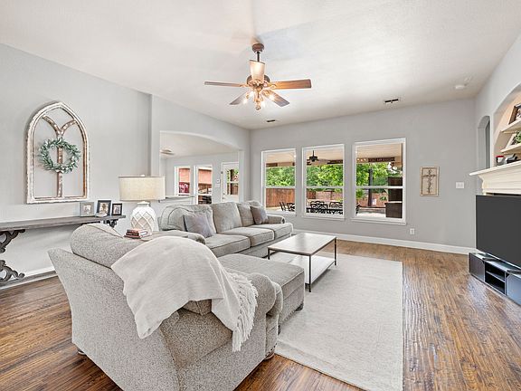 5th image of 5406 Timber Park Dr