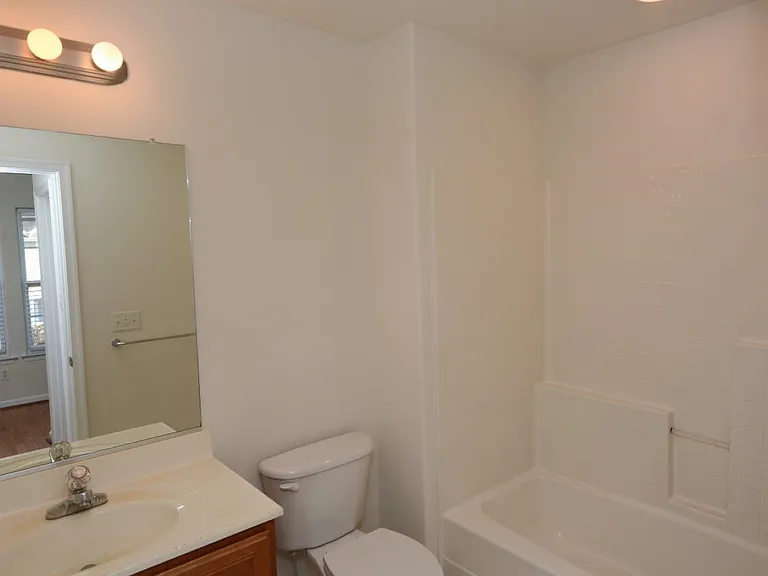 5062 Glen Canyon Dr — Photo 17