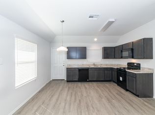 8814 Lar Ree Oaks Cir, Houston, TX 77028