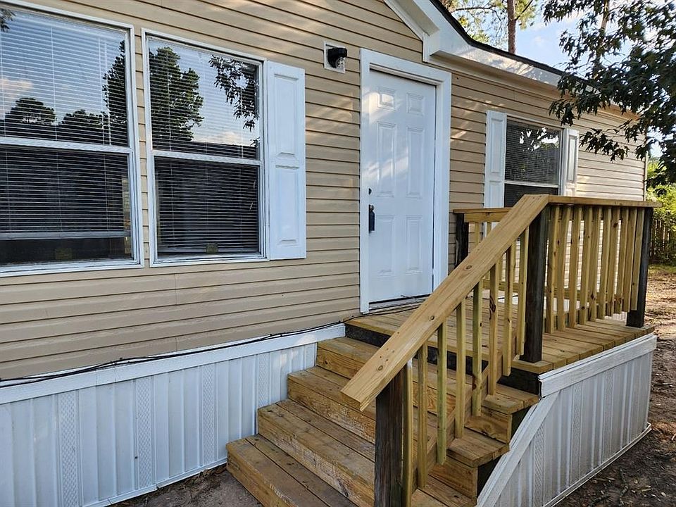 1st image of 3306 Grand Prix Dr