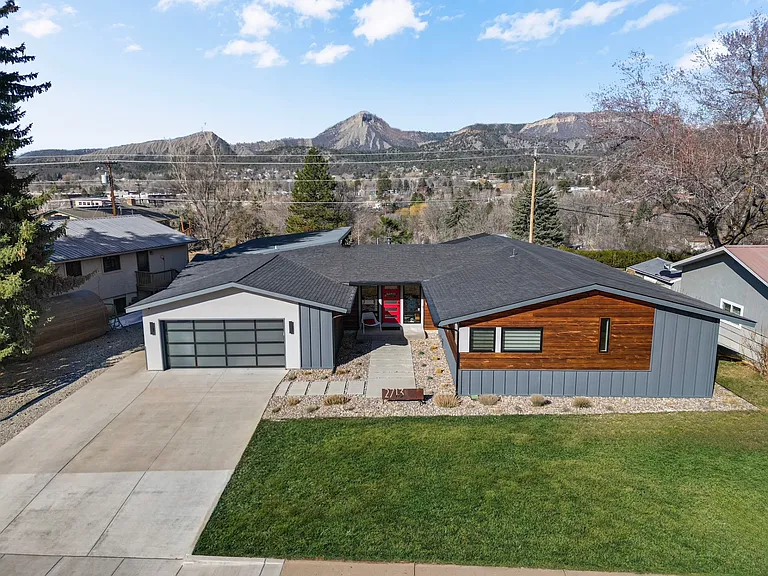 2713 Mesa Ave — Photo 41