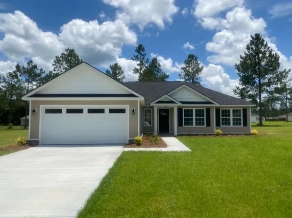508 Sapelo Pl, Ellabell, GA 31308