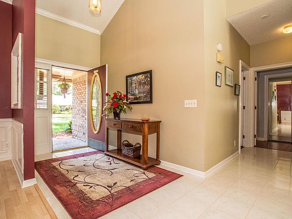 4th image of 11983 Oldfield Pointe Dr