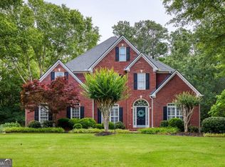 610 Woodstream Ct, Roswell, GA 30075