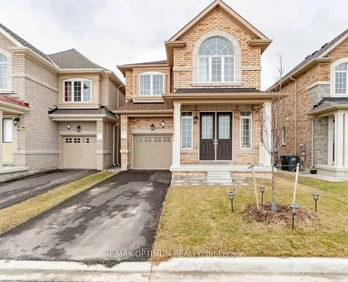 93 Padbury Trl #UPPER — Photo 1