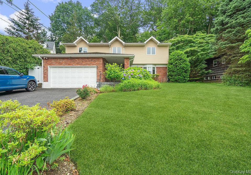 1st image of 44 Sandy Hollow Rd