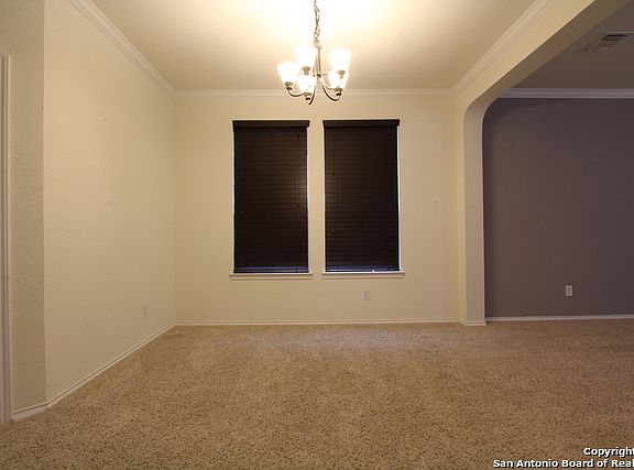 3rd image of 4418 Montrose Wood