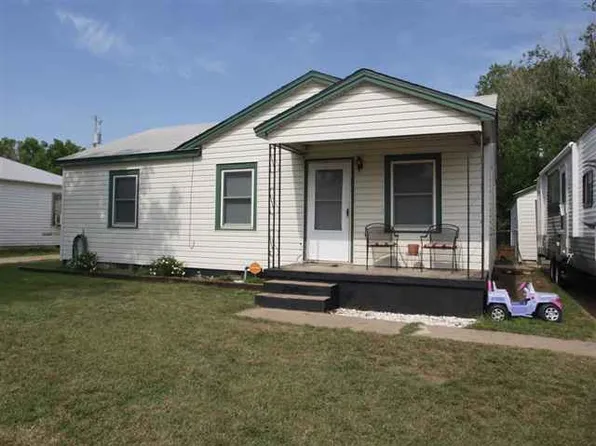 512 NE Carver St, Lawton, OK 73507