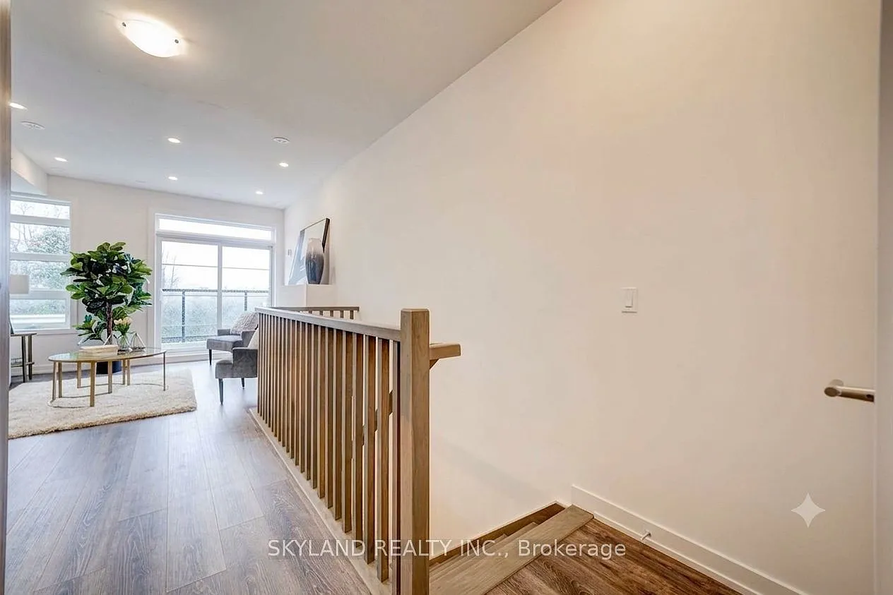 3 bed, $3,300 — Photo 2