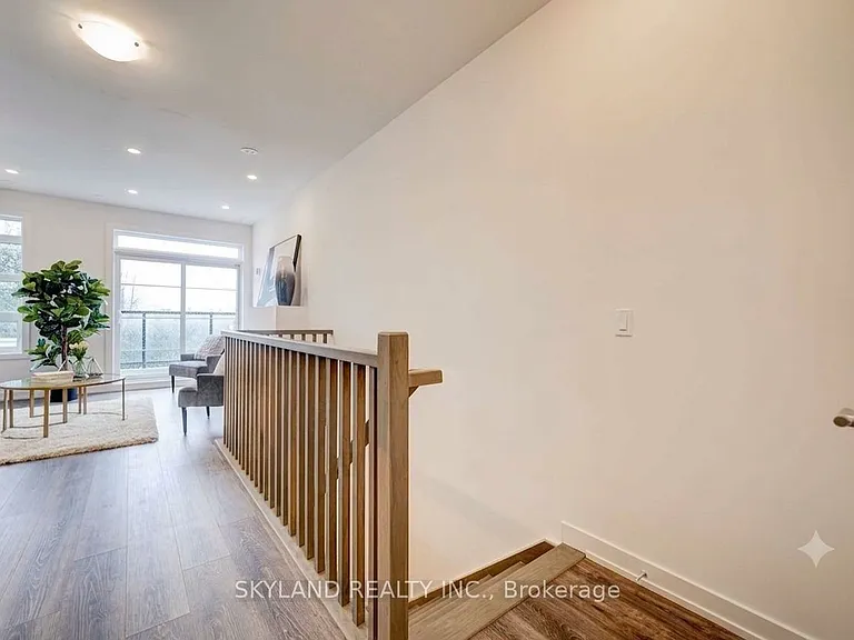 57 Finch Ave W #40 — Photo 2