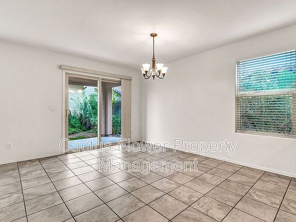 5th image of 1245 N Balboa
