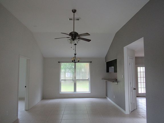 2nd image of 3106 Quail Run Dr