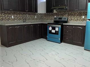 19 Sir Michael Pl #Basement, Brampton, ON L7A 1Z4