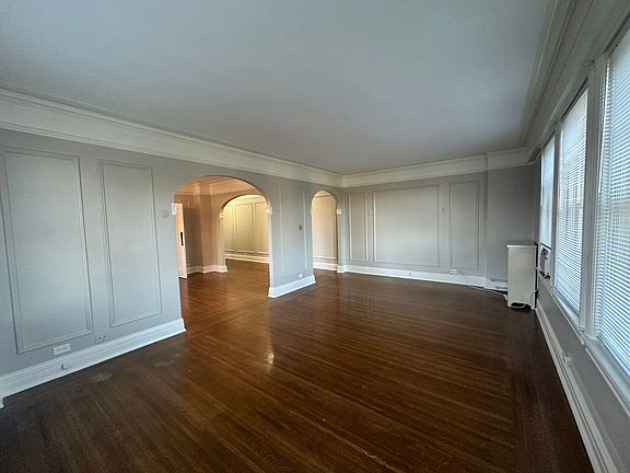 4th image of 2140 Bonnycastle Ave APT 4A