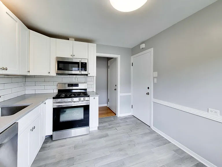 6405 N Normandy Ave #2S — Photo 9