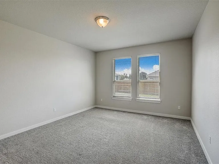 216 Trellis Blvd — Photo 23
