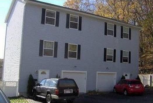 Only left side available for rent.