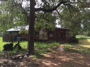 350 Zapalac Rd, Smithville, TX 78957