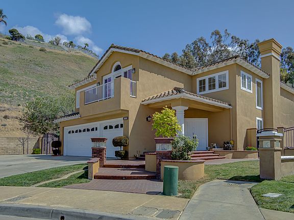 4th image of 3500 Brighton Pl