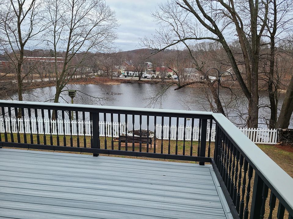 30 Chapel St, Lincoln, RI 02865 Zillow