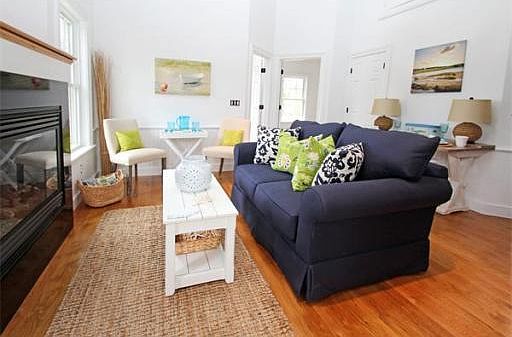4th image of 57 Southern Blvd #1