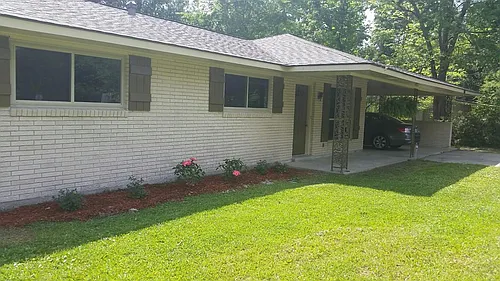 5574 Houston Dr Photo 1