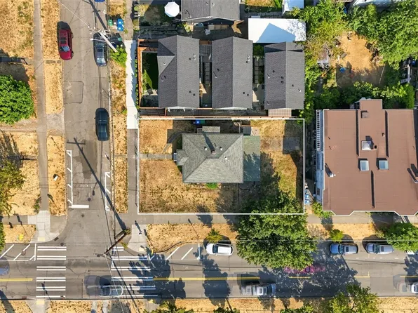1403 E Alder Street, Seattle, WA 98122