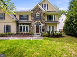5818 Bradley Blvd, Bethesda, MD 20814
