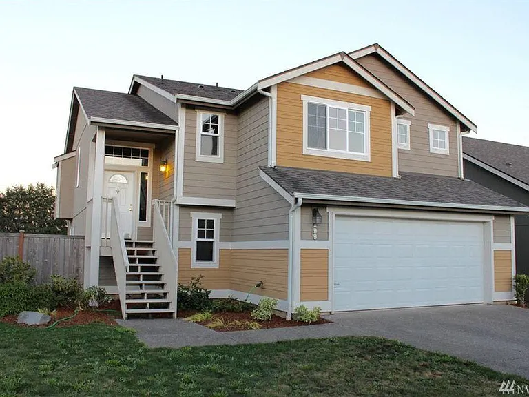 199 Goldmyer Dr — Photo 1