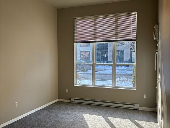 3rd image of 312 Wisconsin St APT 102