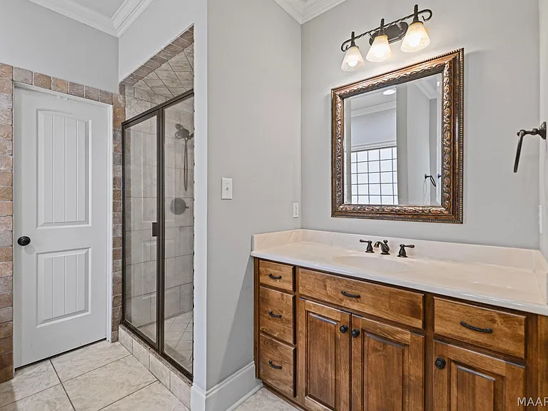 1694 Pebble Creek Dr — Photo 32