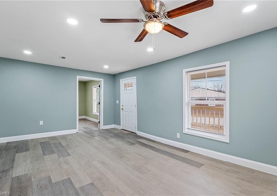 1st image of 112 Foster St