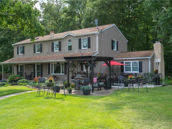 240 Frogtown Rd, Ottsville, PA 18942