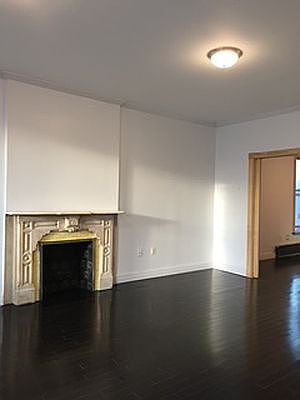 4th image of 401 Washington Ave APT 1A
