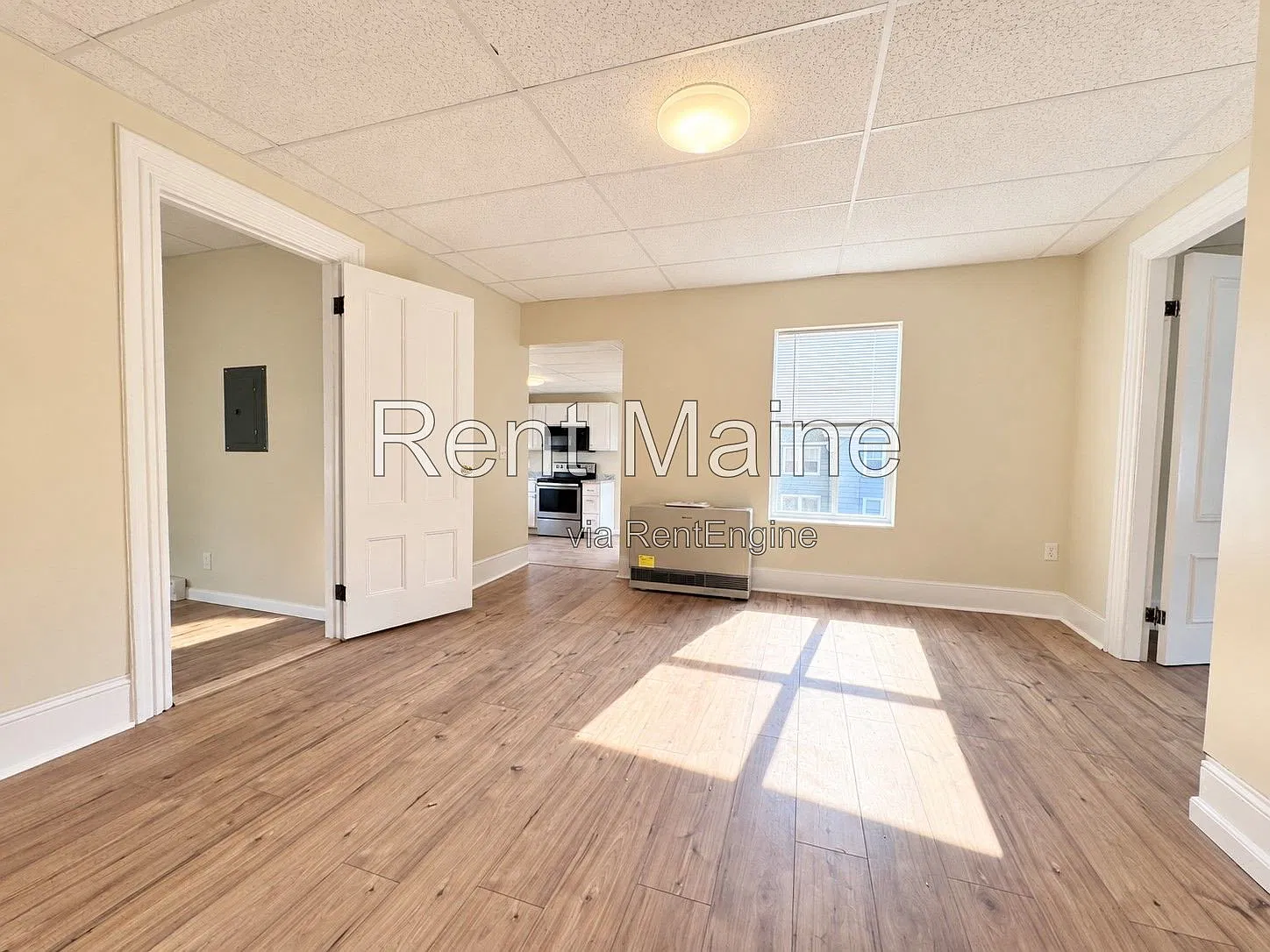 3 bed, 1.0 bath, $1,800 — Photo 4