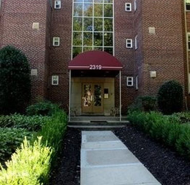 2nd image of 2323 40th Pl NW APT 203