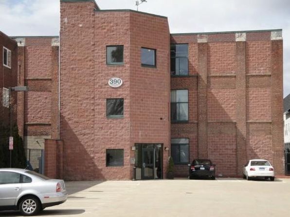 390 Charles St APT 101