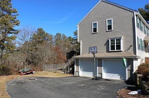2nd image of 110 Garrett Pl
